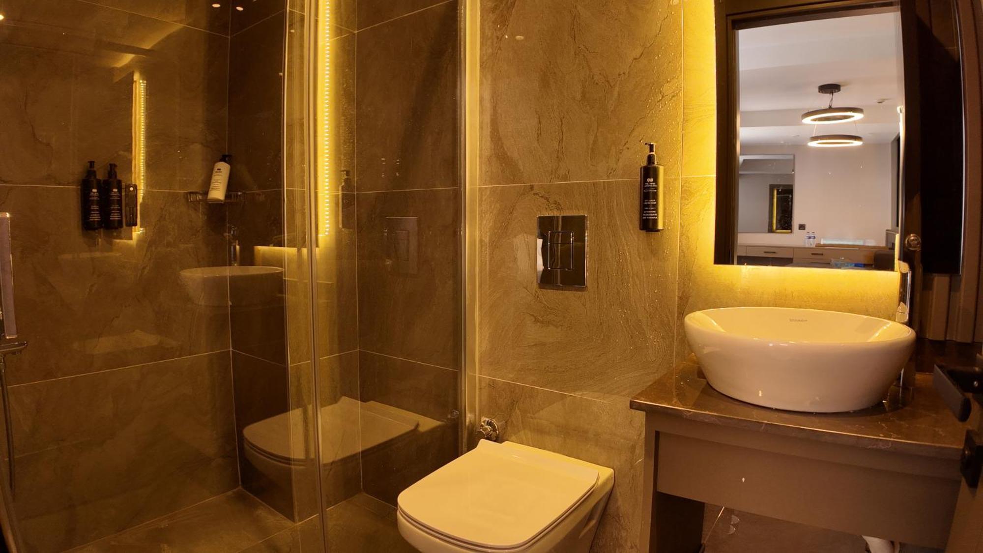The Nest Hotel 4*